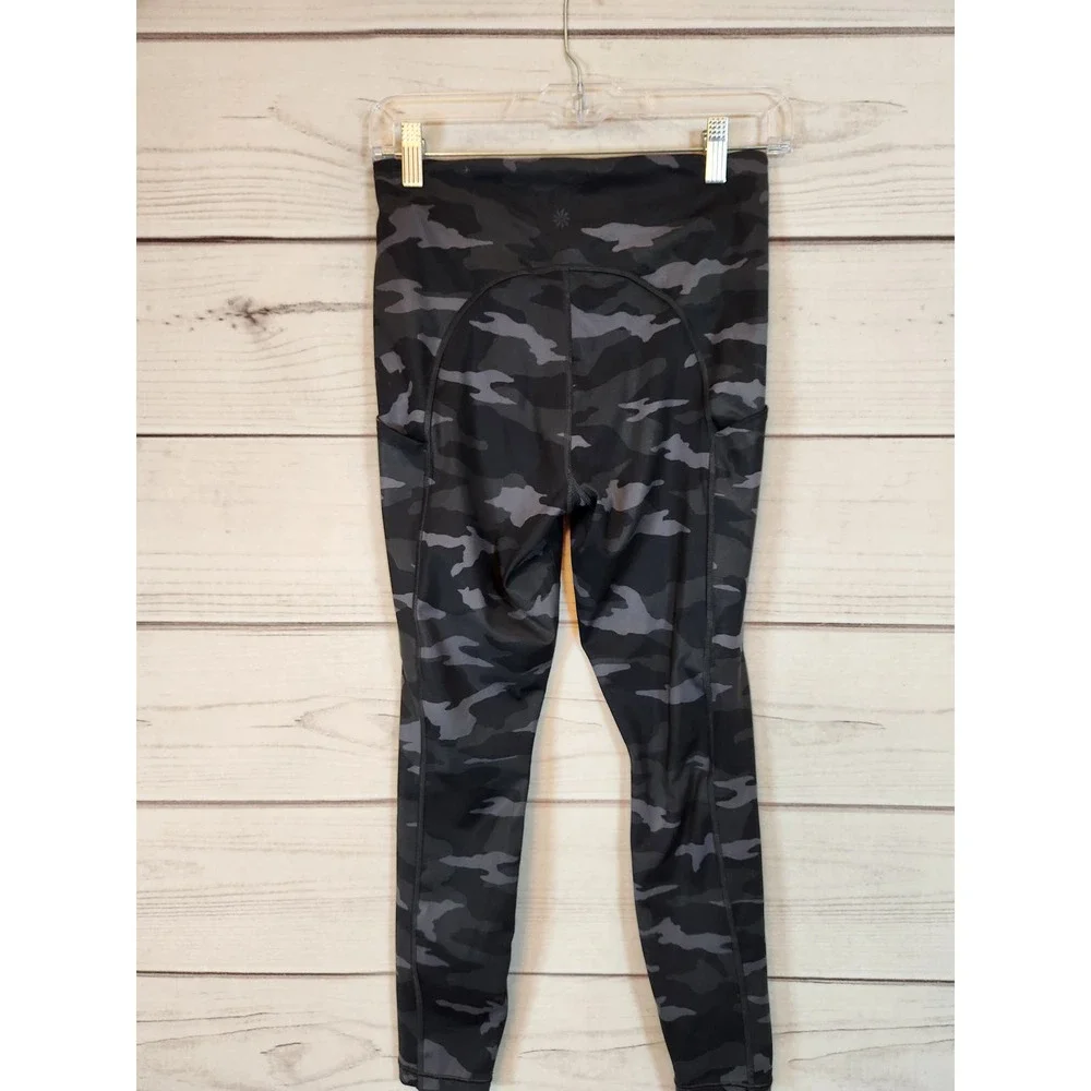 Athleta Women's Multicolor Camouflage Stretch Mid Rise‎ Cropped Leggings Size S